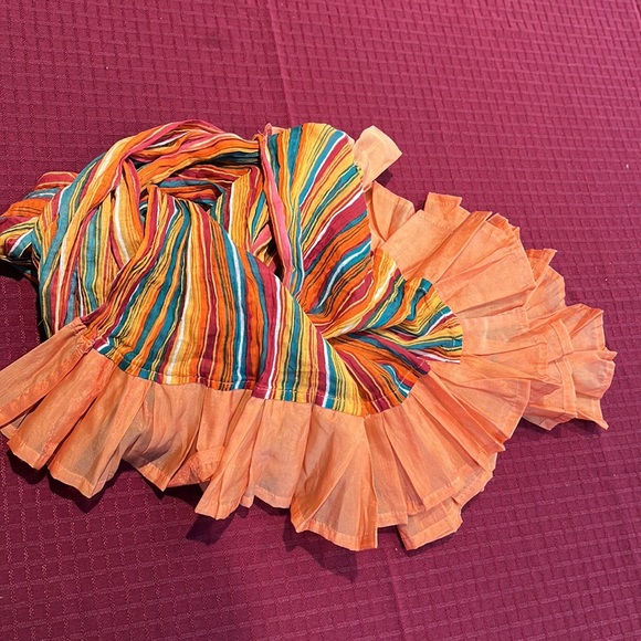 6 foot scarf of astonishing vibrancy ruffled edges multi colored linear stripes - Picture 4 of 4